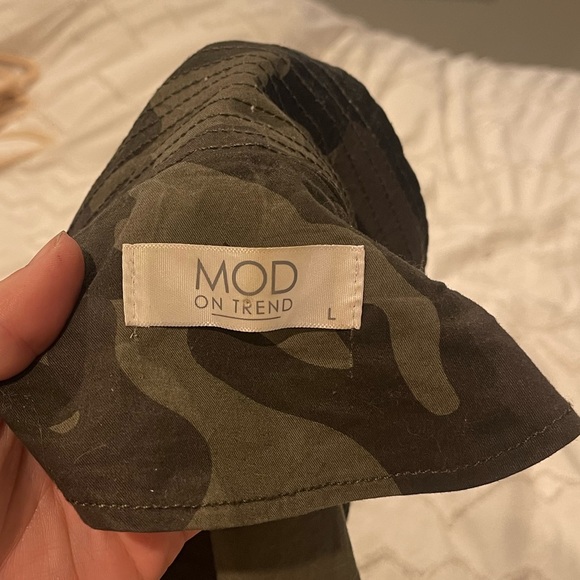 MOD On Trend | Camo Utility Jacket - Picture 4 of 4